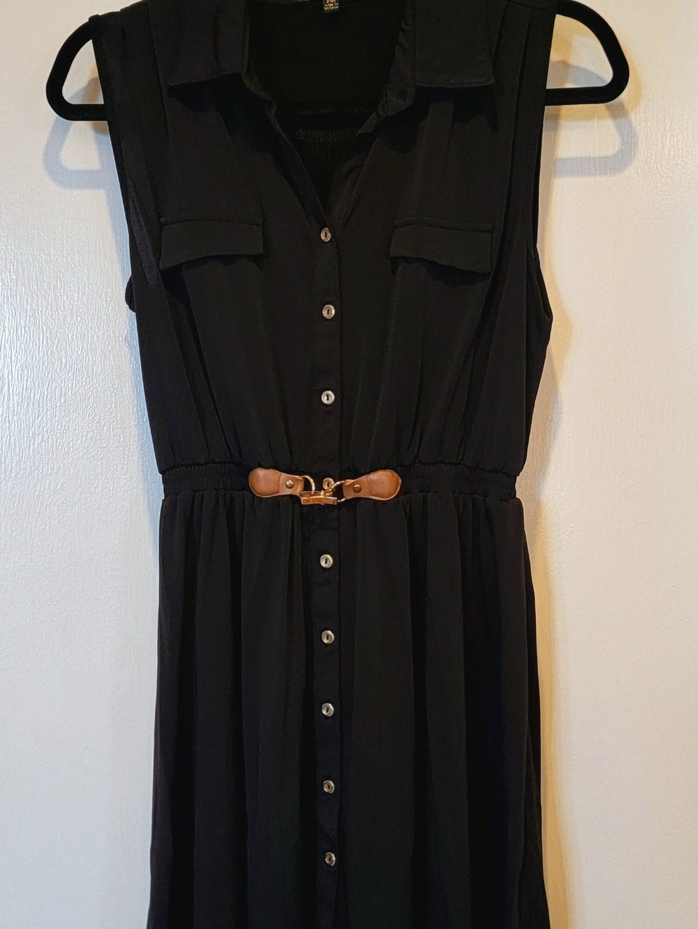 Sleeveless Black Midi Shirt Dress with Tan Belt